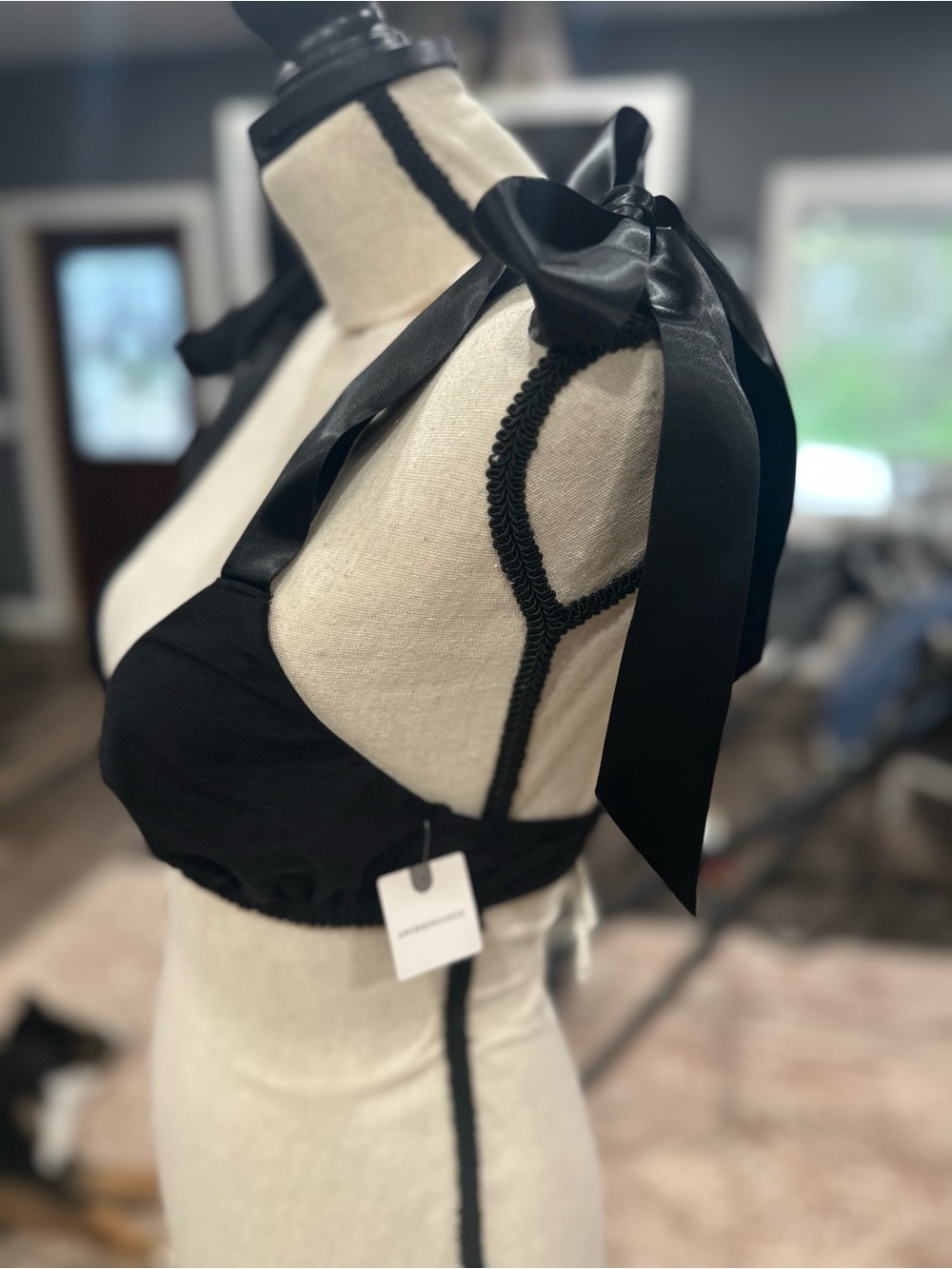 NWT BY ANTHROPOLOGIE BOW-SHOULDER MESH TRIANGLE BRA- SIZE Small Lingerie Black - Picture 4 of 10